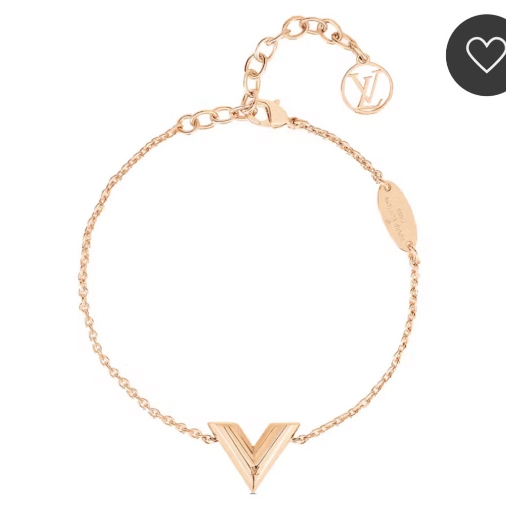 Lv Rose Gold Essential V Bracelet